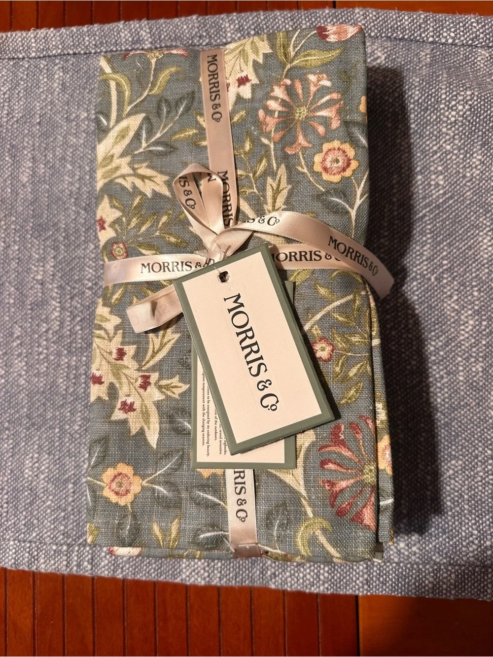 Morris & Co Floral Cotton Napkins set of 8 napkings “Wilhelmina” design